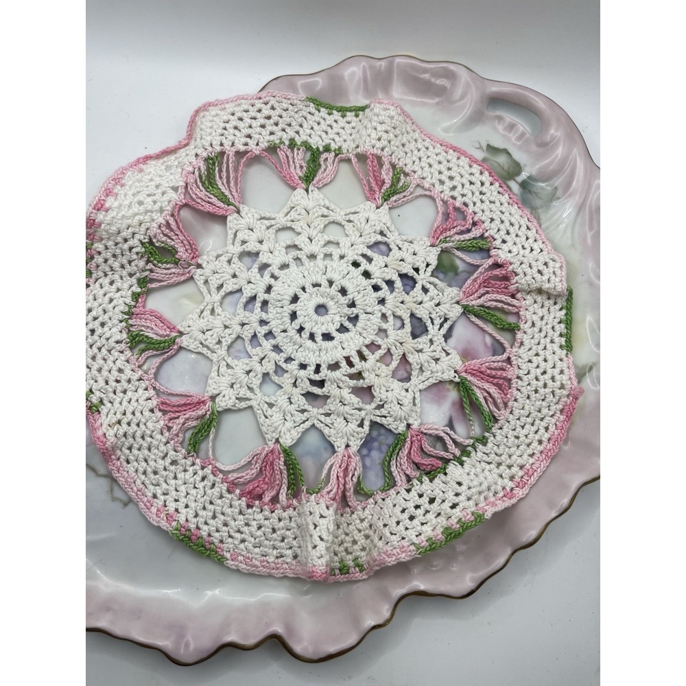 Round Doily‎ Pink & Green And White 9.5 Wide Set Of 3